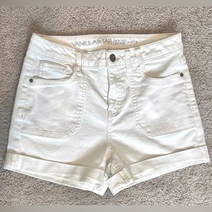 Vanilla Star high rise white jean shorts